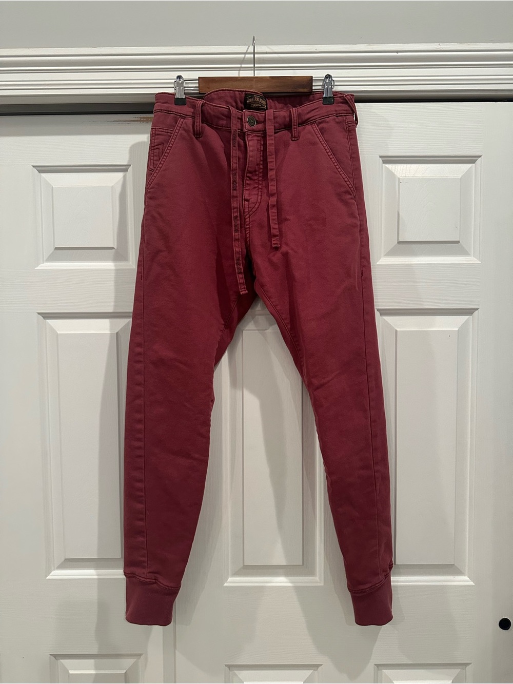 True Religion Men's Jogger Pants in Burgundy